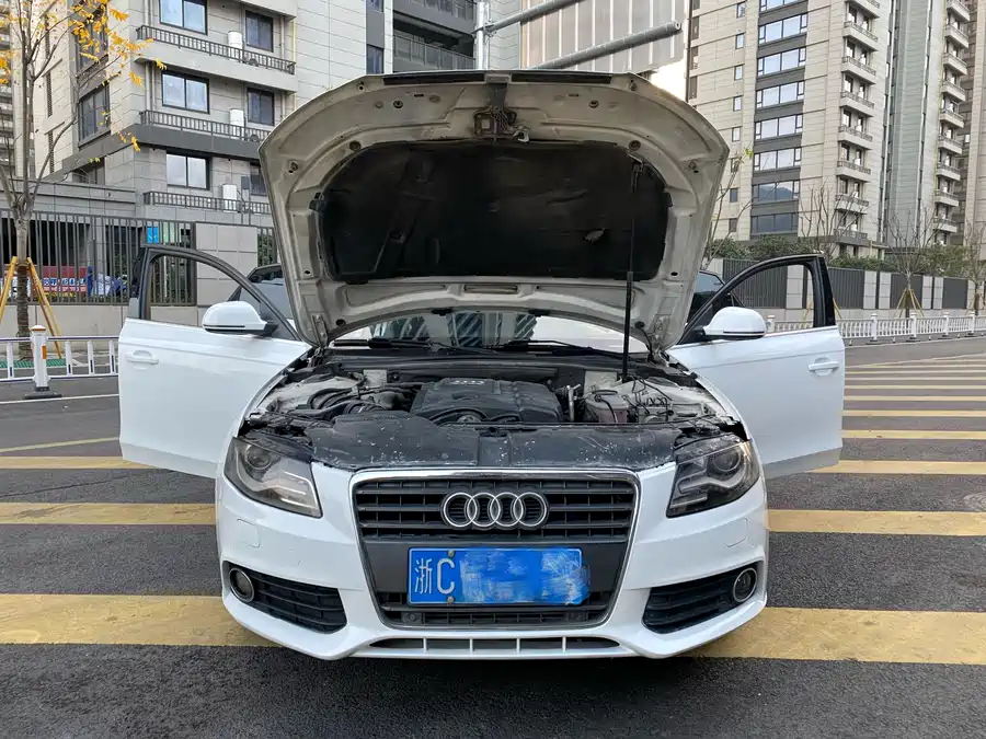 Used Audi A4L 2012 2.0 TFSI automatic luxury model