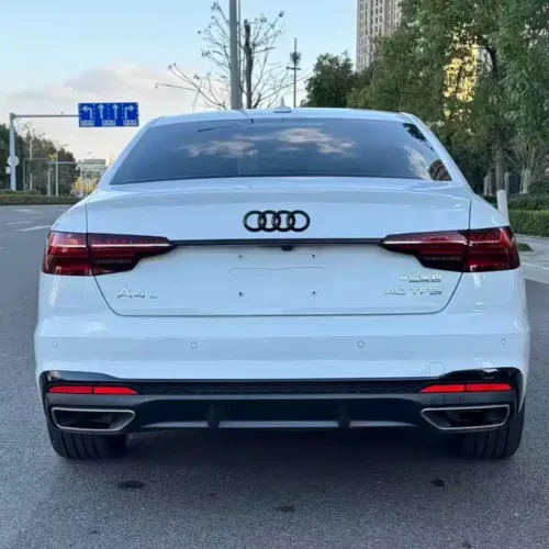 900x675_0_q87_c42_autohomecar__ChxpV2lPLRKAJLceAAOv83xR46U008.jpg.webp Used Audi A4L 2024 40 TFSI luxury and dynamic model