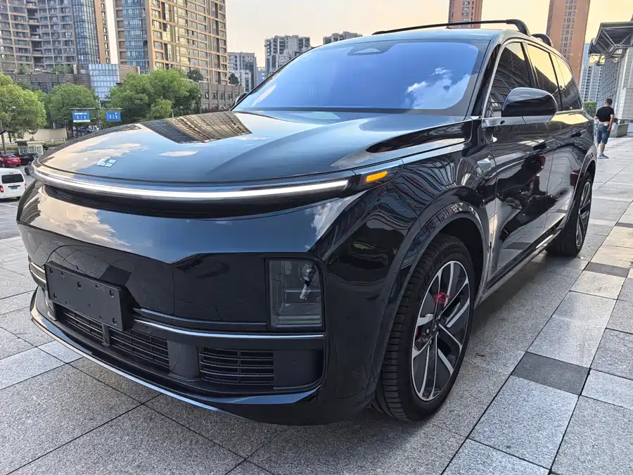 900x675_0_q87_c42_autohomecar__ChxpVWi47EyAZvlWAAz9OIYkuig010.jpg.webp Used Li Auto L9 2024 Pro