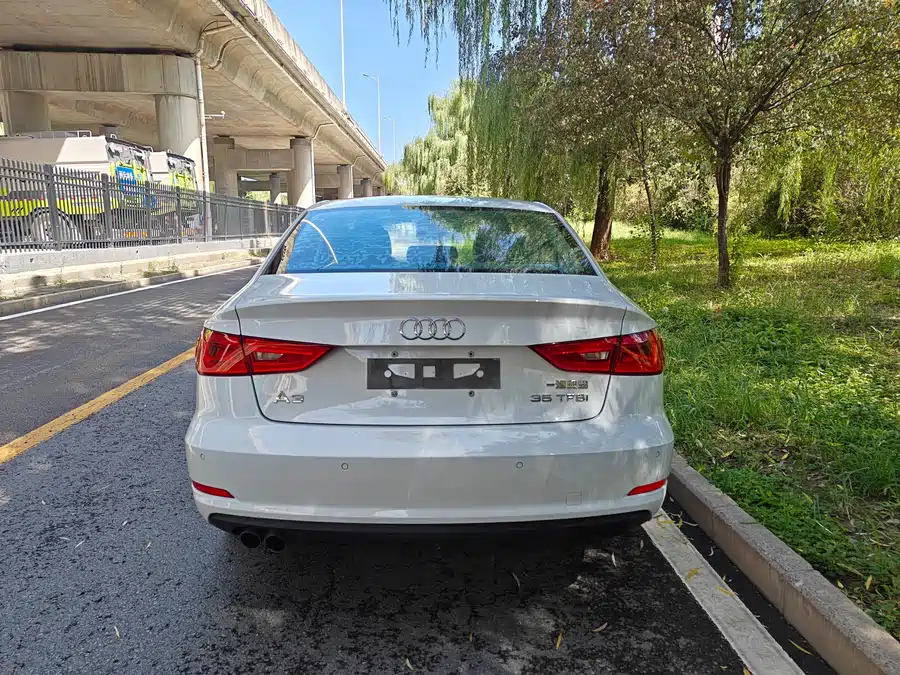 Used Audi A3 2015 Limousine 35 TFSI Million Commemorative Comfort Model