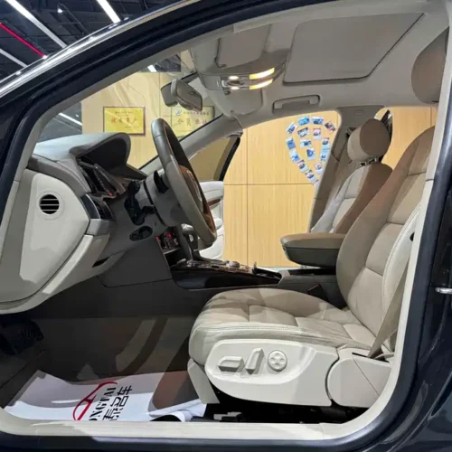 900x675_0_q87_c42_autohomecar__ChxpVWimdQOANX6lAAj-M4k0MUE268.jpg.webp Used Audi A6L 2008 3.2 FSI quattro luxury model