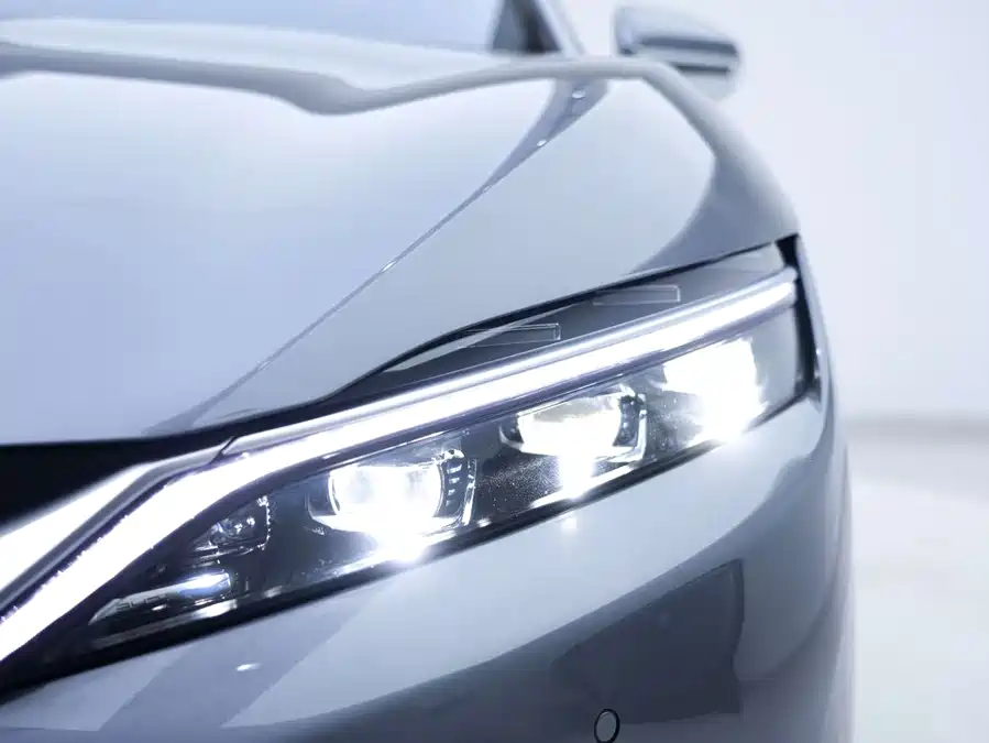 900x675_0_q87_c42_autohomecar__ChxpVWj6AwCAGbASAAFPTQaK7_o241.jpg.webp Used BYD Han 2023 EV Champion Edition 605KM front-wheel drive premium model