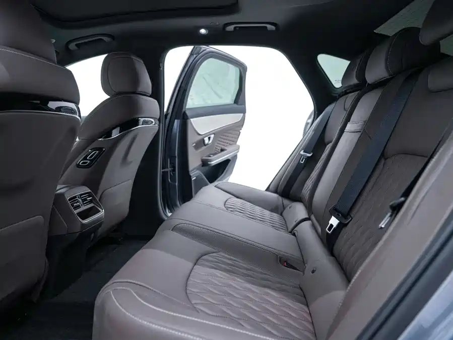 900x675_0_q87_c42_autohomecar__ChxpVWj6AwSAIRDkAAHQHhijCdA169.jpg.webp Used BYD Han 2023 EV Champion Edition 605KM front-wheel drive premium model