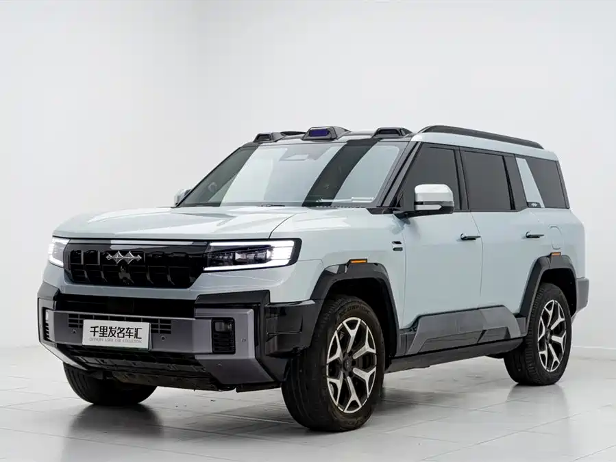 Used BYD Leopard 8 2025 Zhiyong flagship version 6 seats