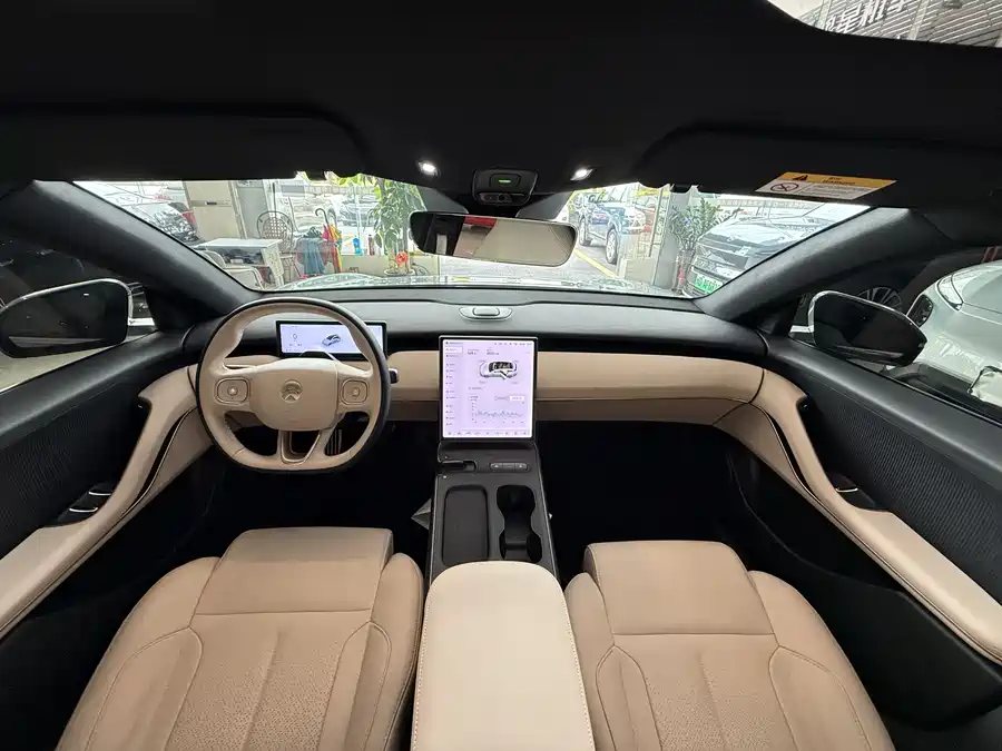 900x675_0_q87_c42_autohomecar__ChxpVWjT_nOAdmb0AAWSTsMVu3k296.jpg.webp Used NIO ET5T 2024 model 75kWh Touring