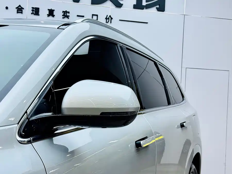 900x675_0_q87_c42_autohomecar__ChxpVWjY-FaAauGpAAaWKBLDt3Y947.jpg.webp Used HUAWEI AITO M7 2024 1.5T rear drive Plus version 5 seats