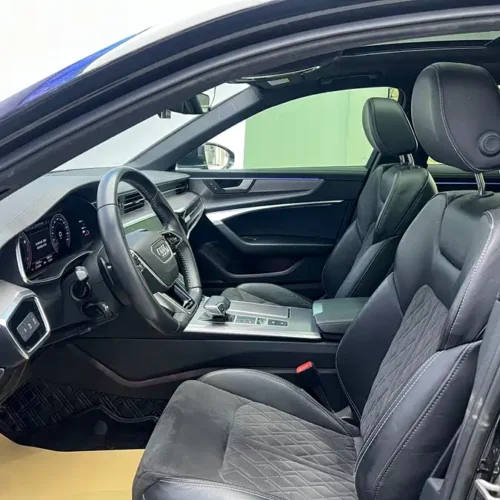 900x675_0_q87_c42_autohomecar__ChxpVWjg9hCAMHPKAAnnLlra2VA371.jpg.webp Used Audi A6L 2020 55 TFSI quattro exclusive dynamic model