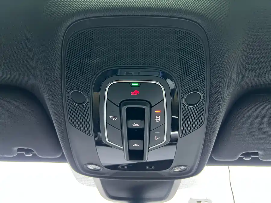 900x675_0_q87_c42_autohomecar__ChxpVWjg9hyANydXAAklp7mPtpA125.jpg.webp Used Audi A6L 2020 55 TFSI quattro exclusive dynamic model