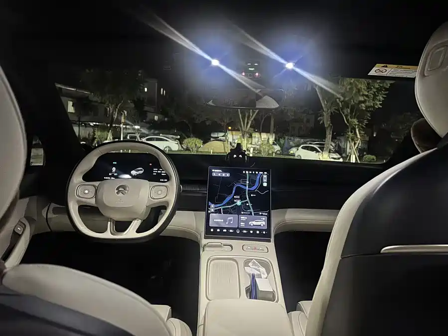 Used NIO ES6 2024 model 75kWh