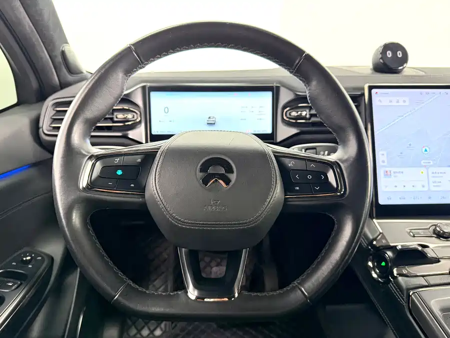 900x675_0_q87_c42_autohomecar__ChxpVWk-N1WAW9duAAfZyVQnLmg305.jpg.webp Used NIO EC6 2020 440KM Performance Edition