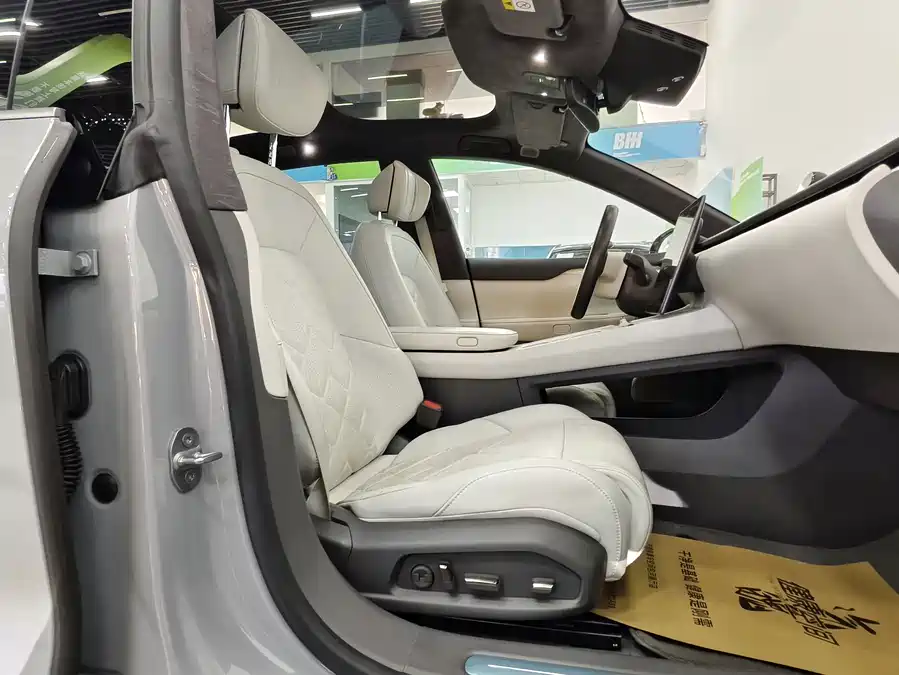 900x675_0_q87_c42_autohomecar__ChxpVWk-Ra-AW_z7AAjn2l3CxUg892.jpg.webp Used NIO ET7 2022 model 100kWh first edition