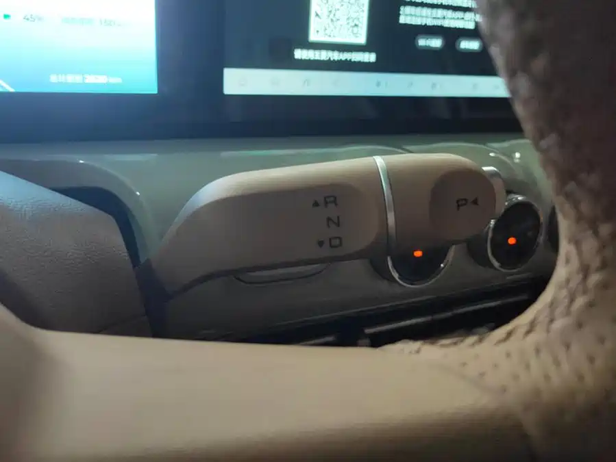 900x675_0_q87_c42_autohomecar__ChxpVWk-paGAFVaHAAEDcB-SxBU185.jpg.webp Used Wuling Bingo 2025 model 333km Lingxi exclusive model