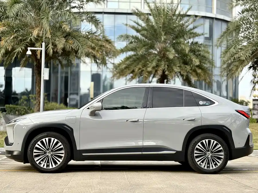 900x675_0_q87_c42_autohomecar__ChxpVWk1EgiAfgUsAApVfTYaV4Y449.jpg.webp Used NIO EC6 2020 440KM Performance Edition