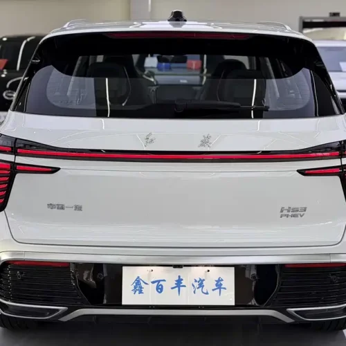 900x675_0_q87_c42_autohomecar__ChxpVWk1Q6KALNvzAAcyNguaWSE382.jpg.webp Used Hongqi HS3 PHEV 2025 117km Jinwei Edition