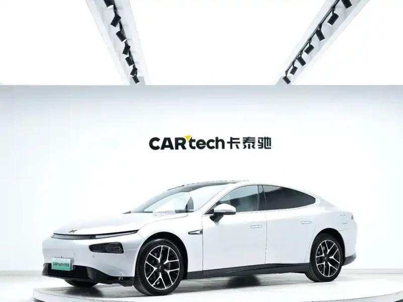 900x675_0_q87_c42_autohomecar__ChxpVWk1S8WAbLT1AAFaWzHMtZ0133.jpg.webp Used Xpeng P7 2023 model P7i 702 Pro