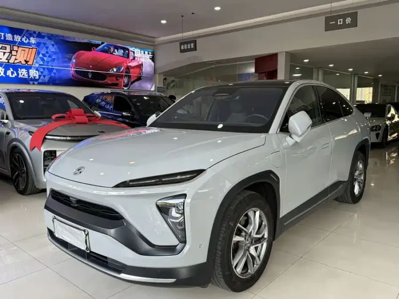 900x675_0_q87_c42_autohomecar__ChxpVWk24MiACiRTAAUSNk30p2E786.jpg.webp Used NIO EC6 2020 430KM Sports Edition