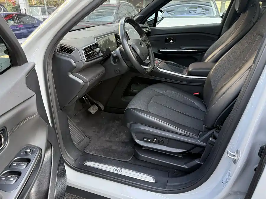 900x675_0_q87_c42_autohomecar__ChxpVWk24MuAAOVkAAbSDYVBSXE626.jpg.webp Used NIO EC6 2020 430KM Sports Edition