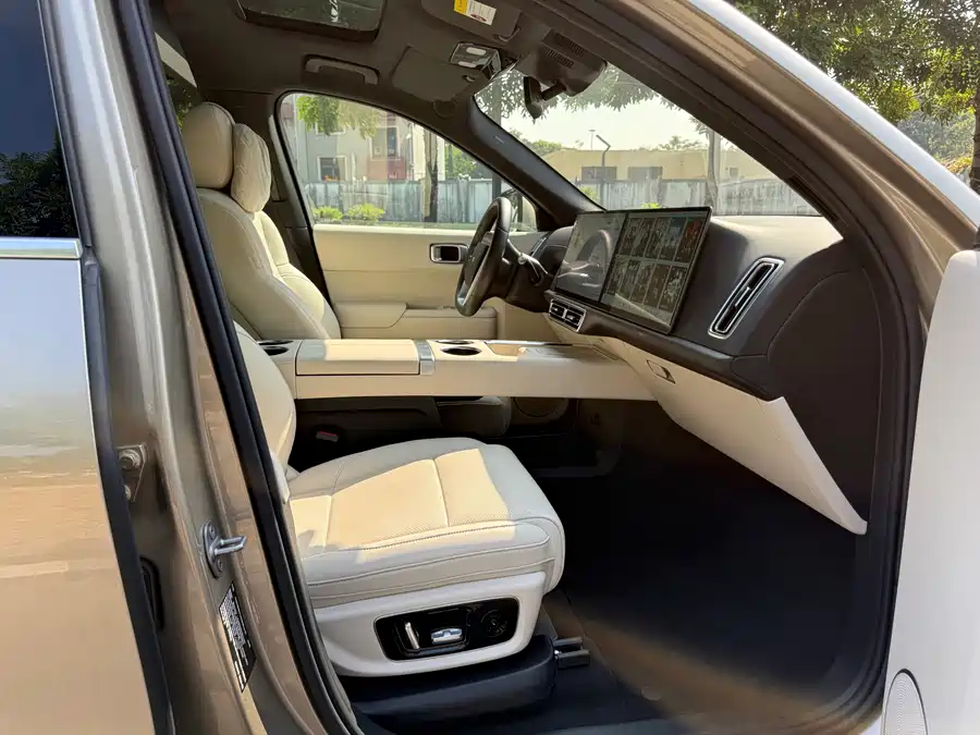 Used Li Auto L9 2024 Ultra