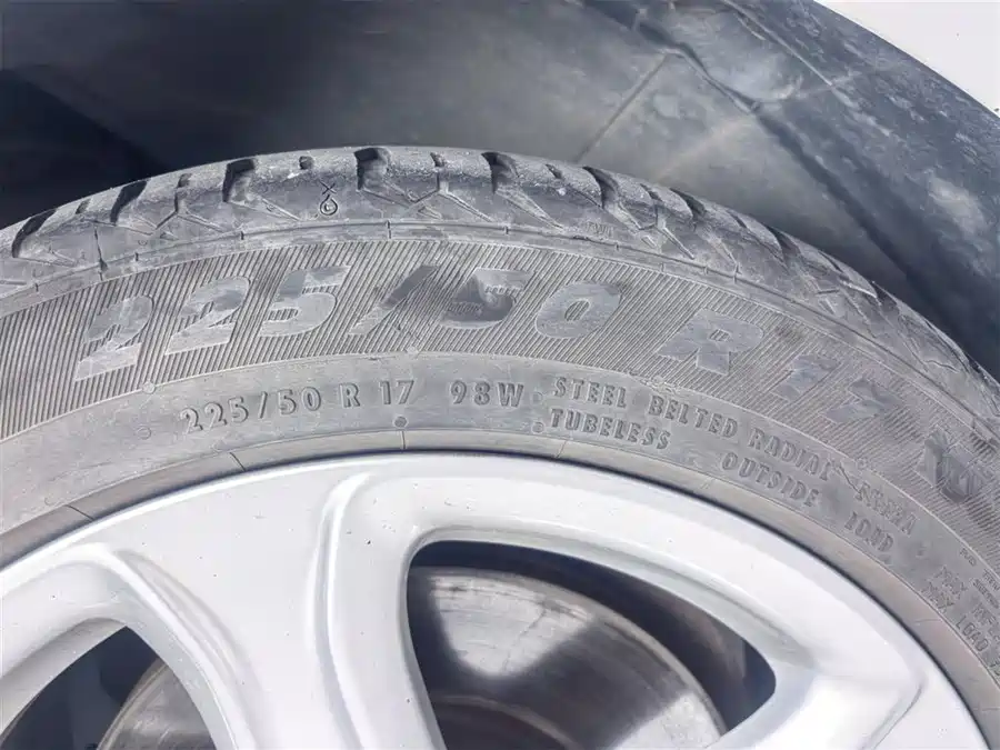 Used Audi A4L 2015 45 TFSI quattro personalized sports model