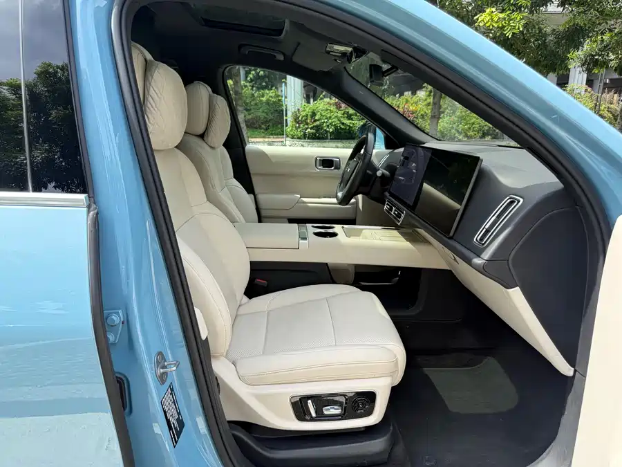 Used Li Auto L8 2024 Ultra