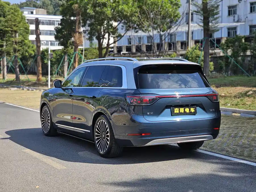 900x675_0_q87_c42_autohomecar__ChxpVWk6SlCAaIqeAAi6bJX1eBA662.jpg.webp Used AITO M9 2024 extended range Max version 42kWh 5-seater version