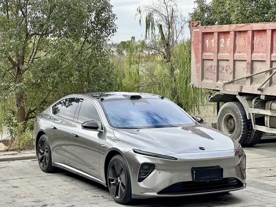 900x675_0_q87_c42_autohomecar__ChxpVWk7l_-AG85iAAll7WLoqrY236.jpg.webp Used NIO ET7 2022 model 100kWh first edition