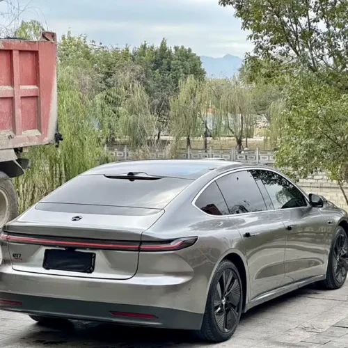 900x675_0_q87_c42_autohomecar__ChxpVWk7mACAKv2RAAil0DSKPxE046.jpg.webp Used NIO ET7 2022 model 100kWh first edition
