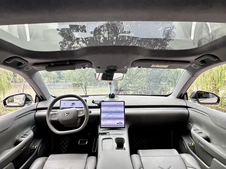 900x675_0_q87_c42_autohomecar__ChxpVWk7mAGADq1qAAWeWfHlDjg944.jpg.webp Used NIO ET7 2022 model 100kWh first edition