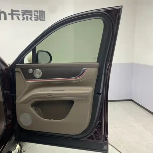 Used AITO M9 2025 extended range Ultra version 52kWh 6-seater version