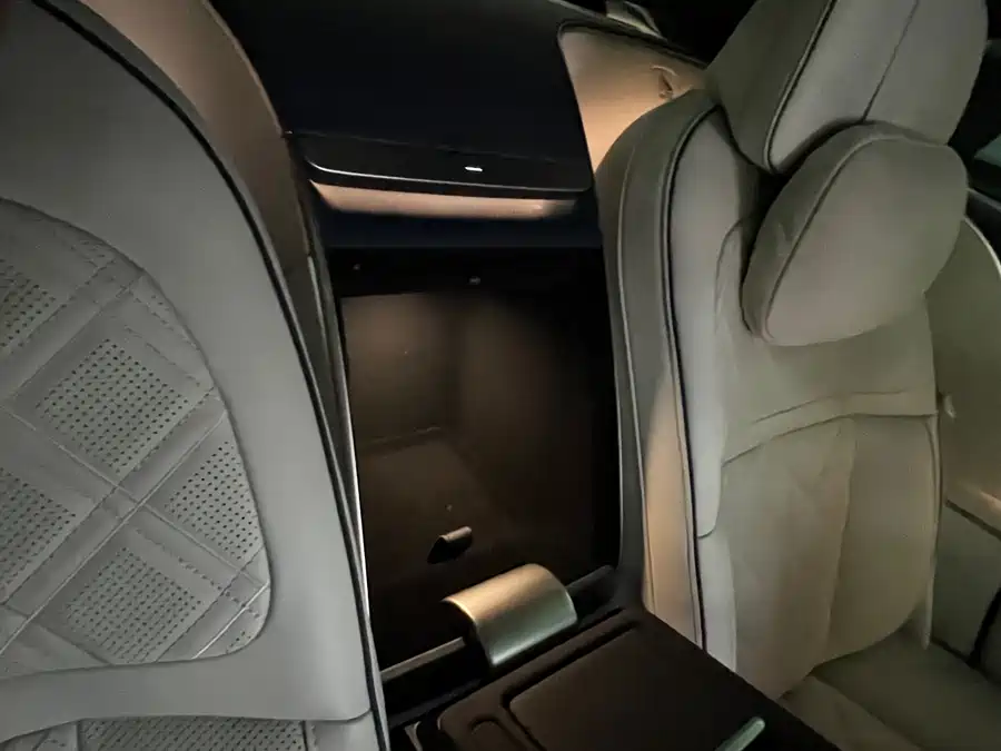 900x675_0_q87_c42_autohomecar__ChxpVWk82SOALphAAAarE5xfJCg944.jpg.webp Used NIO ET9 2025 model 102kWh