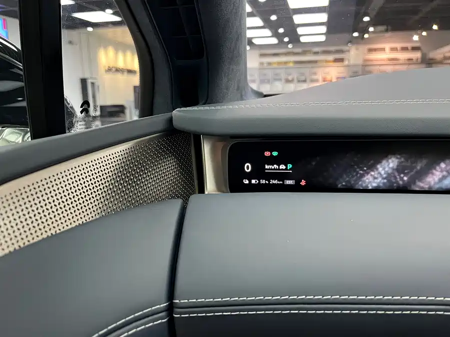 900x675_0_q87_c42_autohomecar__ChxpVWk82SaASh31AAhaMSX2VCw340.jpg.webp Used NIO ET9 2025 model 102kWh