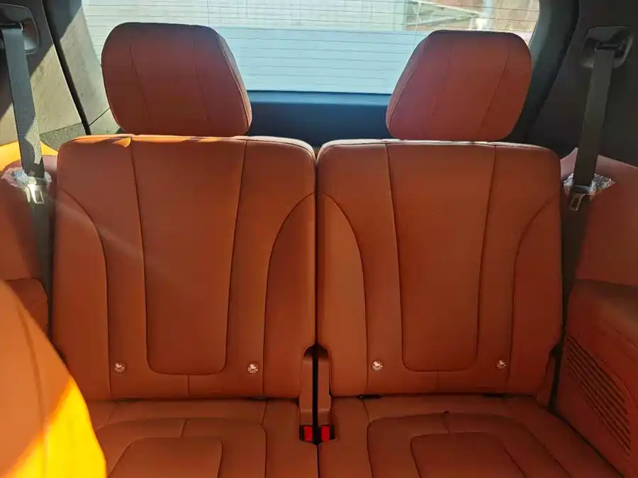 900x675_0_q87_c42_autohomecar__ChxpVWk842eAfWz7AAHmWsNLiyo076.jpg.webp Used AITO M9 2024 extended range Ultra version 42kWh 6-seater version