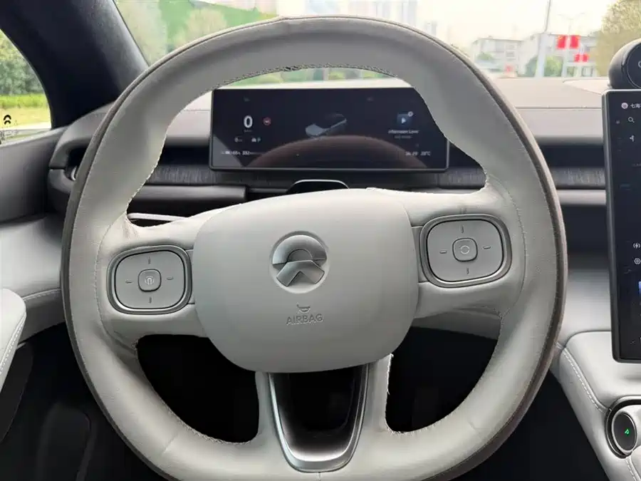 900x675_0_q87_c42_autohomecar__ChxpVWk8FZ-ABJD4AAFxzi7Nv_U878.jpg.webp Used NIO ES6 2024 model 100kWh