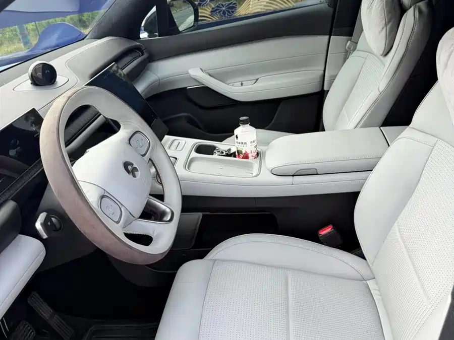 900x675_0_q87_c42_autohomecar__ChxpVWk8FZyAM9ndAAL93o2e7SY117.jpg.webp Used NIO ES6 2024 model 100kWh