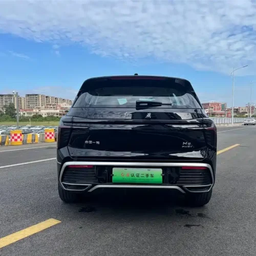 900x675_0_q87_c42_autohomecar__ChxpVWkAJ2aAS-AwAAI4aOdqDC4576.jpg.webp Used Hongqi HS3 PHEV 2024 115km Jinwei Edition