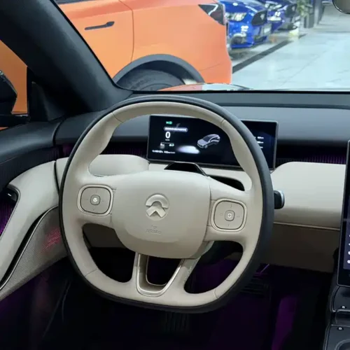 900x675_0_q87_c42_autohomecar__ChxpVWkGKLuAFFp1AATtBjquAmY148.jpg.webp Used NIO ET5T 2024 model 75kWh Touring