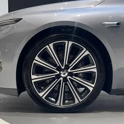 900x675_0_q87_c42_autohomecar__ChxpVWkPA76AW9e6AAYX3E6OZhM898.jpg.webp Used NIO ET7 2024 75kWh Executive Signature Edition