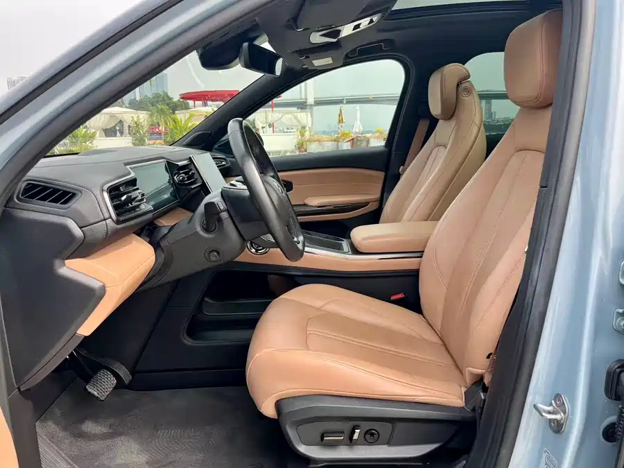 900x675_0_q87_c42_autohomecar__ChxpVWkRWzCAQLsgAAfrLIjWJi8973.jpg.webp Used NIO ES6 2020 600KM Sports Edition