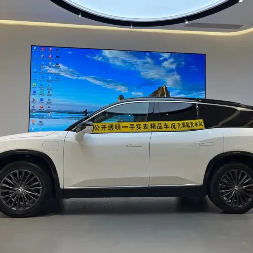 900x675_0_q87_c42_autohomecar__ChxpVWkRlBKAJtQiAAZkFdP-wE8204.jpg.webp Used NIO ES8 2020 415KM six-seater version