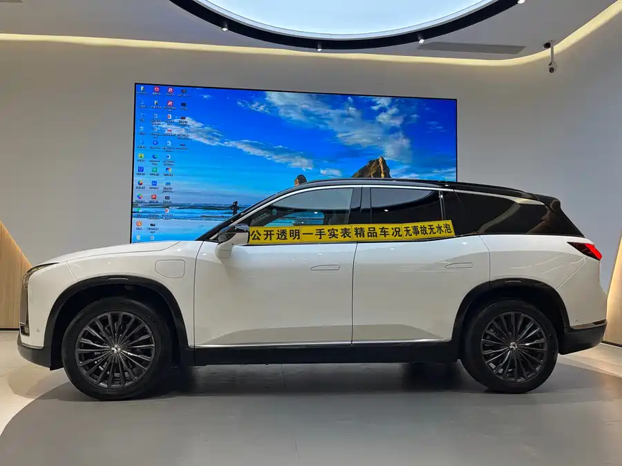 900x675_0_q87_c42_autohomecar__ChxpVWkRlBKAJtQiAAZkFdP-wE8204.jpg.webp Used NIO ES8 2020 415KM six-seater version