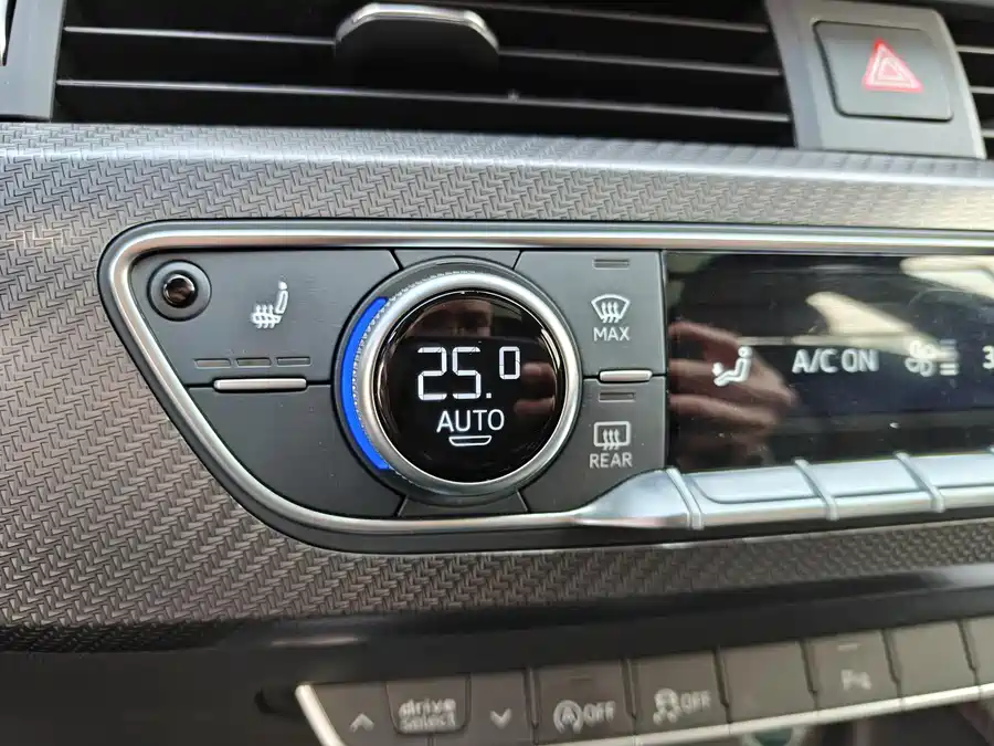 Used Audi A4L 2023 40 TFSI quattro luxury and dynamic model