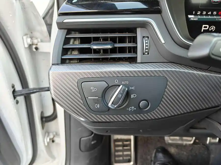 Used Audi A4L 2023 40 TFSI quattro luxury and dynamic model