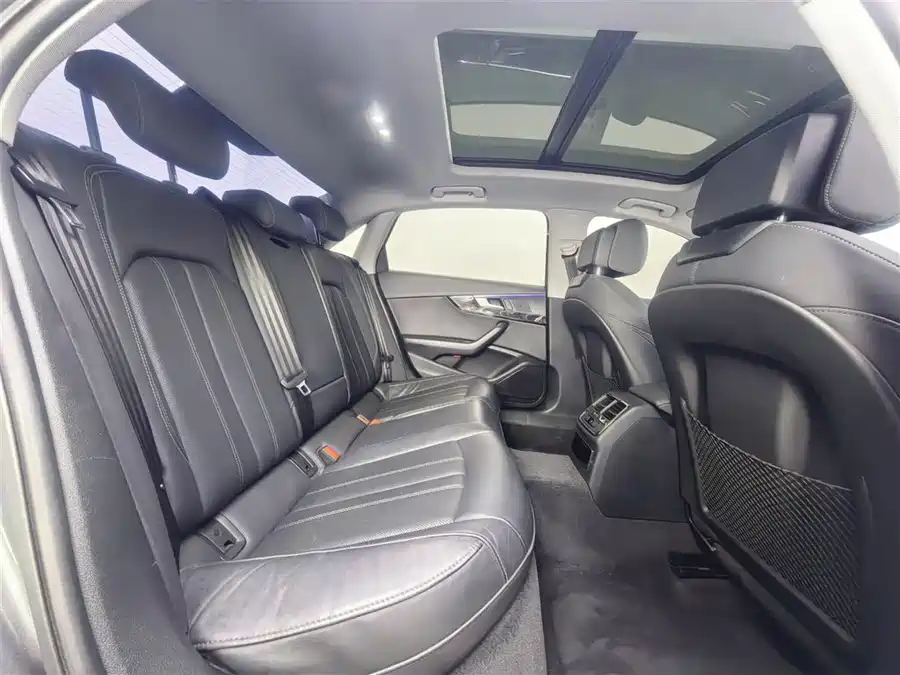 Used Audi A4L 2020 40 TFSI luxury and dynamic model