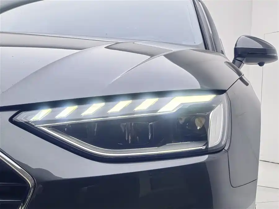 Used Audi A4L 2020 40 TFSI luxury and dynamic model