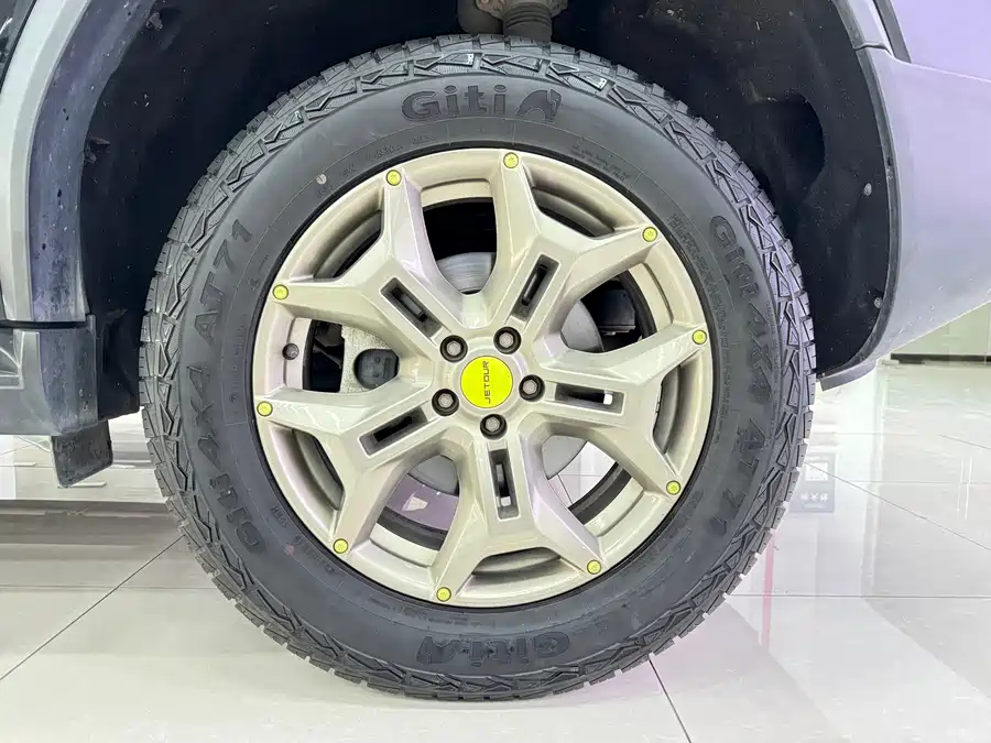 Used Jietu Traveler 2023 2.0T four-wheel drive conquers