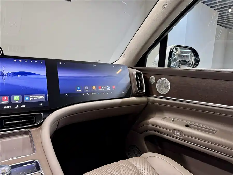 900x675_0_q87_c42_autohomecar__ChxpVWkVRjaAMl08AAGwh3vggH4844.jpg.webp Used AITO M9 2024 extended range Ultra version 52kWh 5-seater version