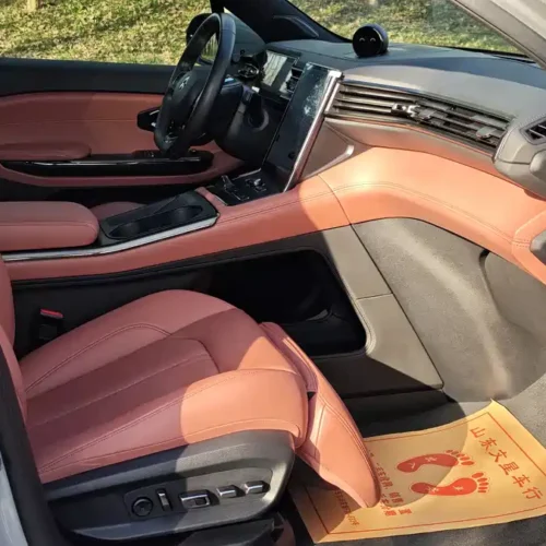 900x675_0_q87_c42_autohomecar__ChxpVWkVXHuAfVpNAAc6XMOntgs670.jpg.webp Used NIO EC6 2020 440KM Performance Edition