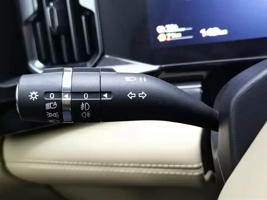 900x675_0_q87_c42_autohomecar__ChxpVWkVp_2AU0HZAAEv3GsT-s0708.jpg.webp Used BYD Leopard 8 2025 Zhiyong flagship version 7 seats