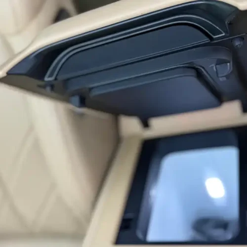 900x675_0_q87_c42_autohomecar__ChxpVWkVuiOAd9arAAQ2A2k1vV8320.jpg.webp Used BYD Leopard 8 2025 Zhiyong flagship version 7 seats