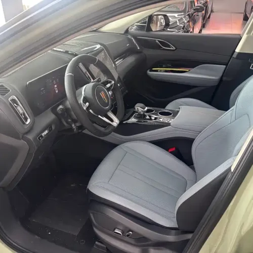 900x675_0_q87_c42_autohomecar__ChxpVWkWfM6AZ8c4AAhURydu4VQ203.jpg.webp Used Hongqi HS3 PHEV 2024 115km Jinwei Edition